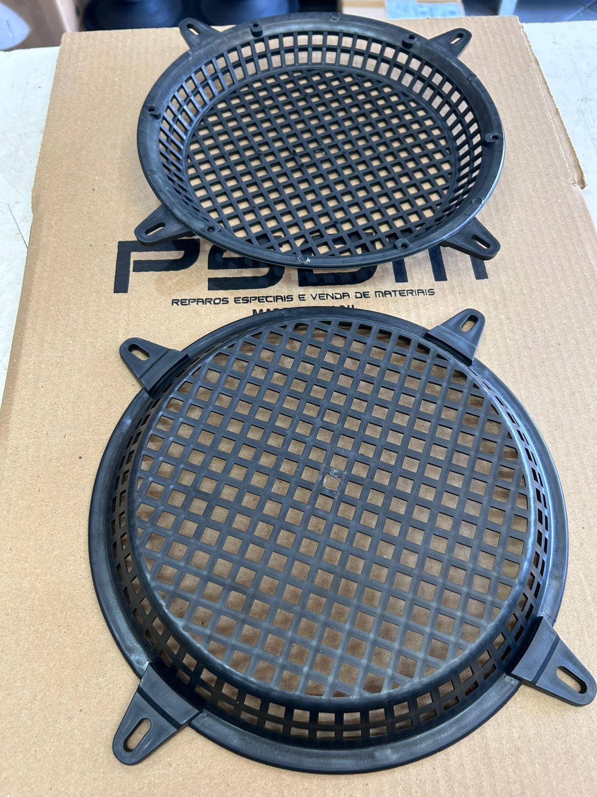 Kit Tela Grade Alto Falante Plástico Preta 8/10/12/15 Polegadas